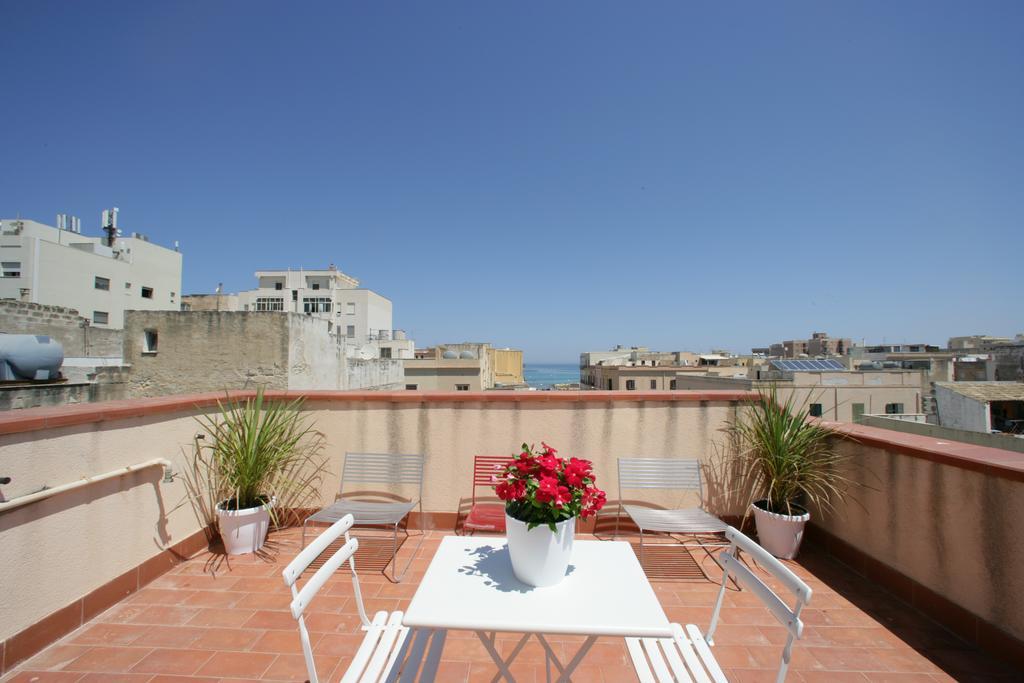 Scudaniglio Apartments Trapani Oda fotoğraf