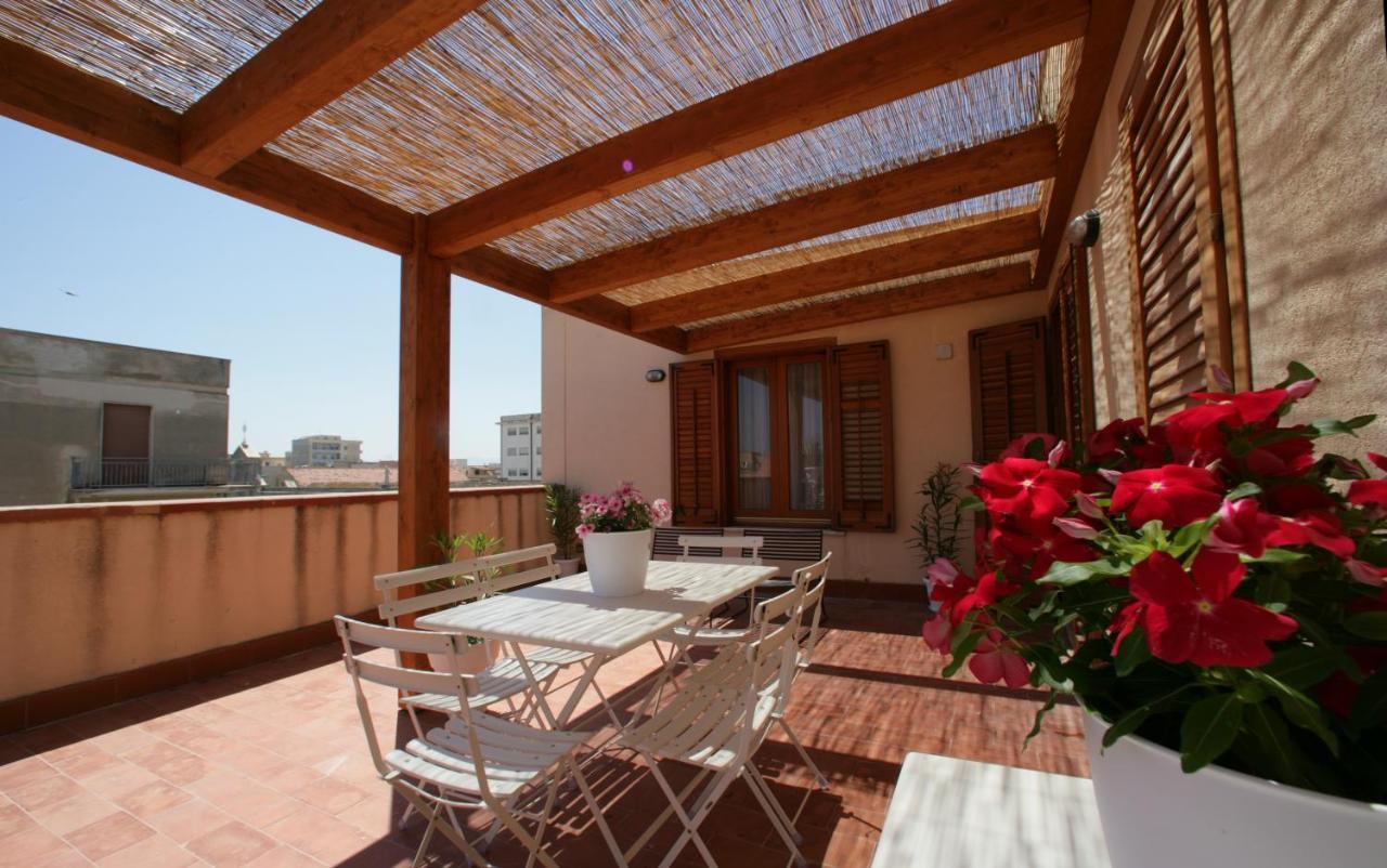Scudaniglio Apartments Trapani Oda fotoğraf